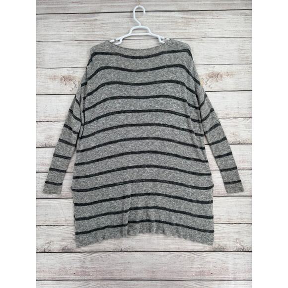 Free People Striped Split Hem Tunic Sweater Womens Large Gray Black Knit - Picture 2 of 12